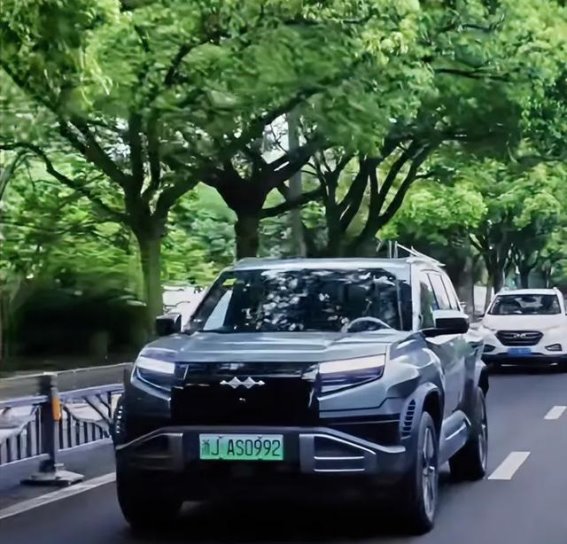方程豹钛3——重塑电动SUV新标准