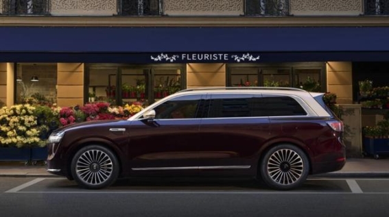 2025下半年最值得关注的豪华SUV：极氪9X、路虎揽胜与问界M9对比分析
