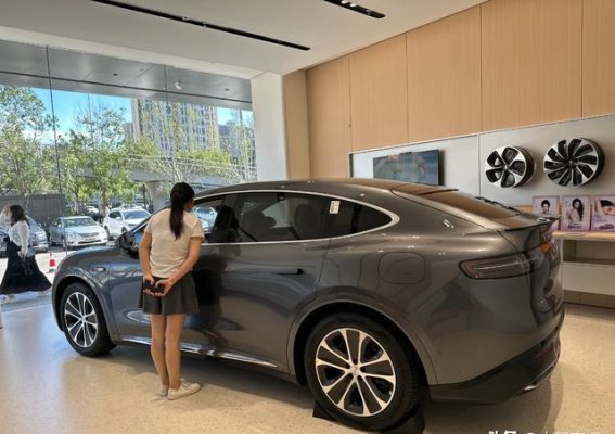 6月车市强势回暖，新能源汽车引领行业复苏