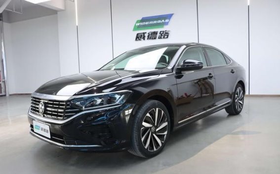 2023款帕萨特 330TSI 精英版：一款兼具商务与家庭实用性的二手车选择