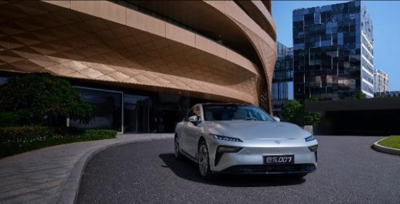 东风奕派eπ007：年轻人的全能座驾