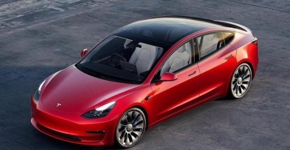 特斯拉Model 3：全球销量破300万，七年霸主地位面临考验
