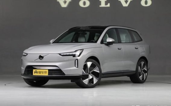 沃尔沃XC70即将登场：全新插混SUV预售将启，豪华与环保并行