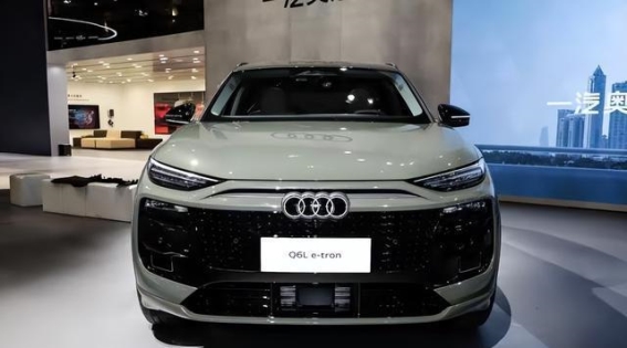 奥迪Q6L e-tron首发领航版预售：38.3万元的豪华电动SUV，值得你拥有吗？