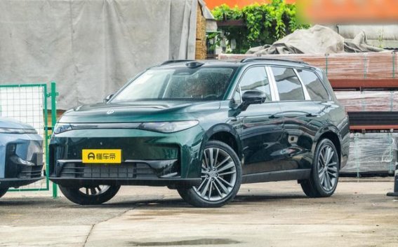 零跑C16 2026款增程式6座SUV：为家庭出行打造的智能舒适之选