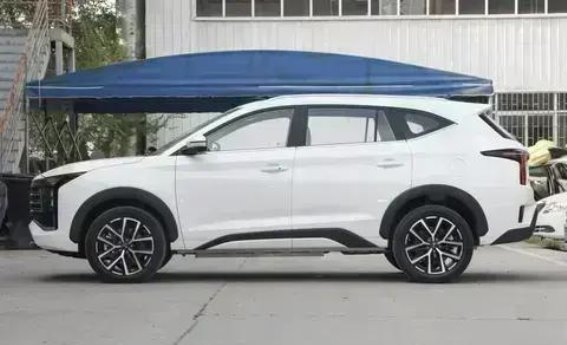 十万级大七座SUV，油电混合的选择与超值购车优惠