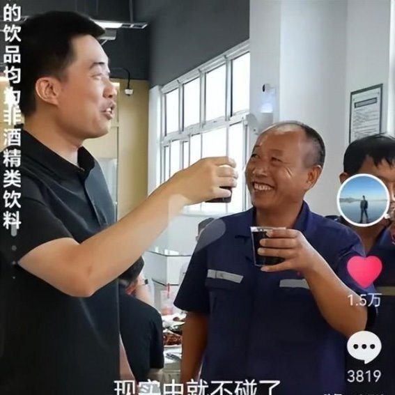 理想汽车的逆境与反击：销量下滑中的自我救赎