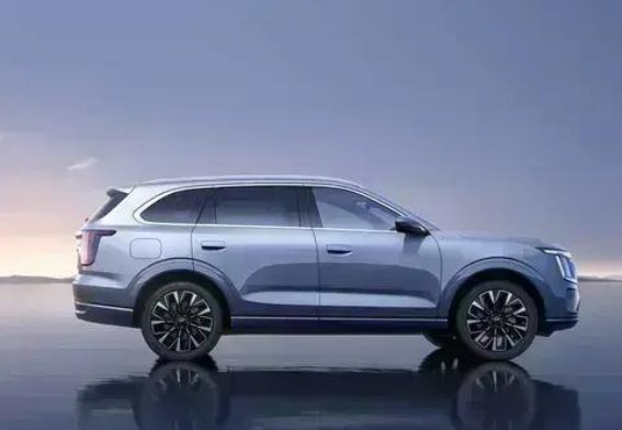 捷途山海L7 PLUS亮相，20万内让你拥有全能家庭SUV