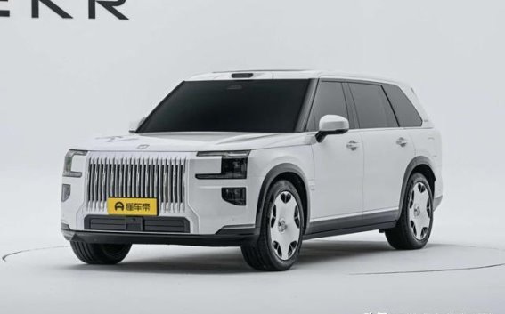 2025成都国际车展深度解析：电动化、智能化引领未来