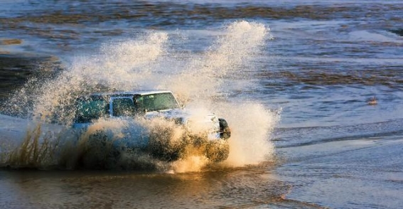 二手车避坑指南：六步精准识别泡水车