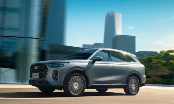 瑞虎8L：为家庭出行带来全方位保障