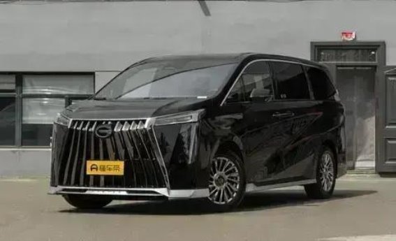 传祺M8金秋钜惠，享受豪华与科技的双重盛宴