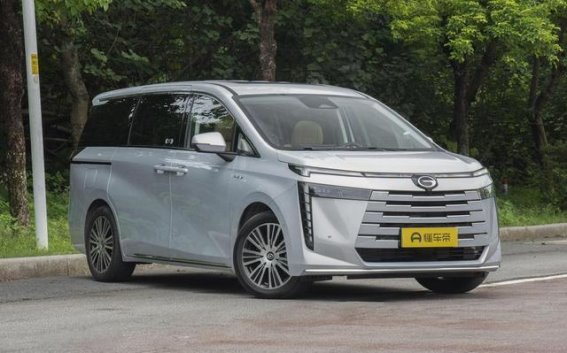 广汽传祺E8 PHEV购车优惠全解析：多重补贴助力消费者轻松购车