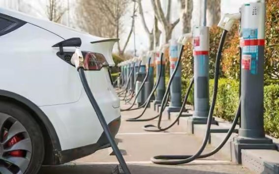 快充与电池寿命的博弈：方便的代价