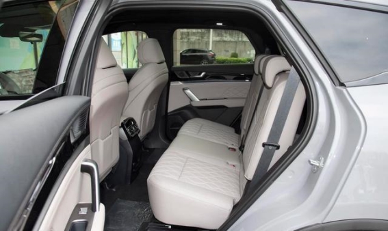 唐DM 175KM上市：续航提升，价格亲民，家用首选