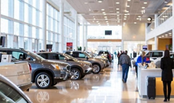 汽车行业的“内卷”与反思：从快消品到耐用品的转变