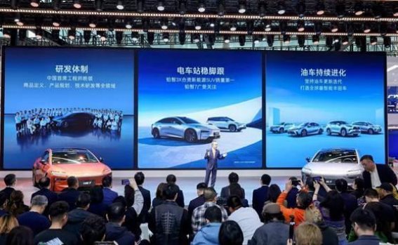 广汽丰田双线突破的新范式：从油车智能化到电车豪华化的全面革新