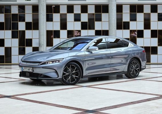 比亚迪汉降价2万元，引发购车热潮，性价比再度拉满