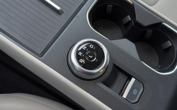 新款福特蒙迪欧上市：智能座舱与动力优化的全新演绎