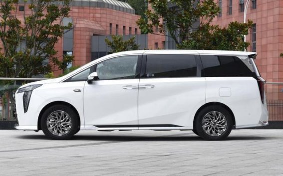 传祺向往M8乾昆版：智享豪华与超值置换政策