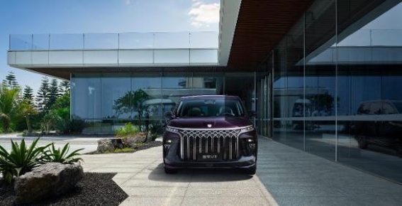 星海V9：完美平衡事业与家庭的豪华MPV