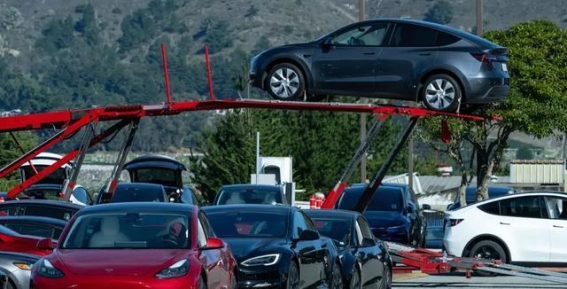 加州对特斯拉销售暂停处罚：自动驾驶宣传误导引发监管风暴