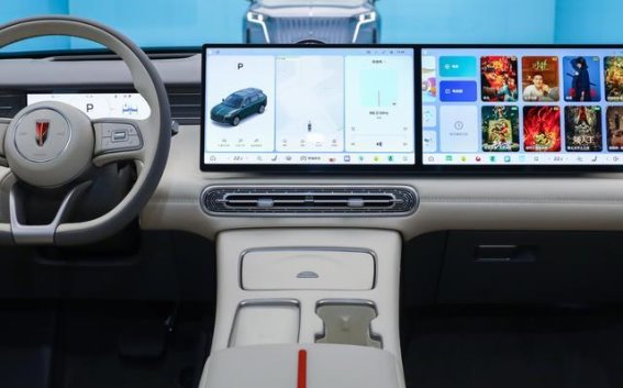 红旗HS6 PHEV性价比分析：如何选择最合适的版本？