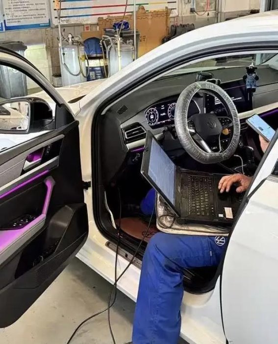 23款大众朗逸车主的第三次保养体验，细节与费用全记录