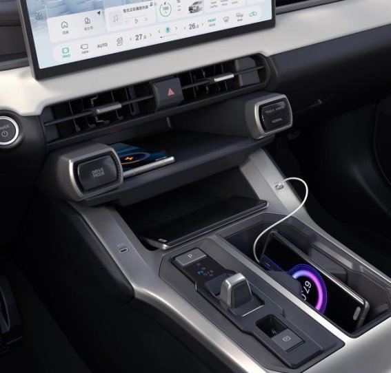 第六代RAV4荣放上市：双擎混动+四驱模式，15万起畅享城市与越野