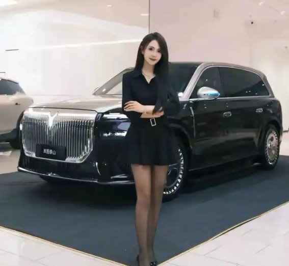 岚图泰山：40万级大六座SUV的超预期体验