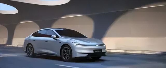 启源A06来了，连自家大哥都得让路