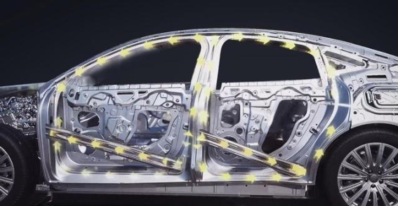 B级插混销量冠军星耀8的全域安全守护