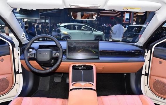 平民版“帕拉梅拉”——埃安AION RT能否打破市场局限？