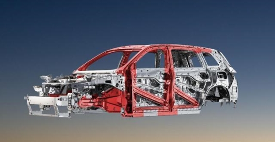 问界M8荣膺CA-CAP五星认证，创历史最高分纪录