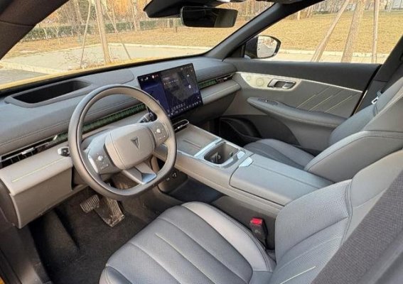 全新深蓝S07长续航版：电动车的完美解决方案