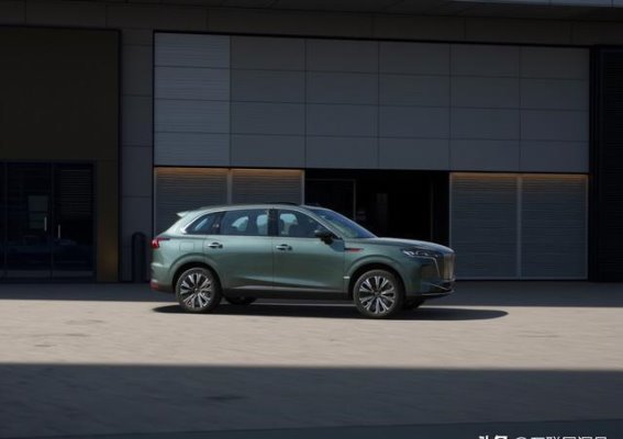 红旗HS6 PHEV：家用SUV的新选择