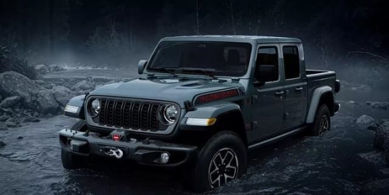 Jeep角斗士Shadow Ops特别版官图发布，2026年2月北美首发