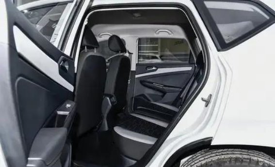 捷达VS5：德系驾控与家用全能的融合之选