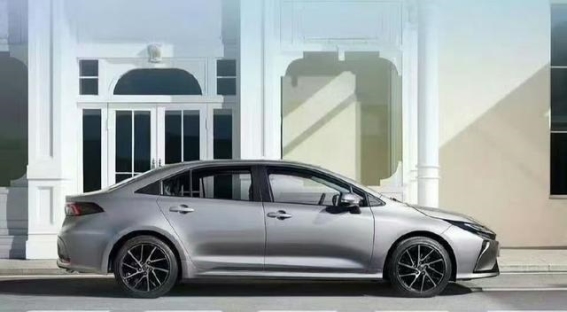 全新卡罗拉的逆袭之路：从价格调整到智能进化