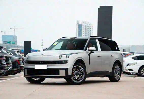 疑似领克800谍照曝光 外观延续家族风格 动力升级插混系统