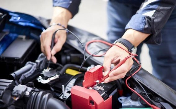 新能源汽车保险成本的真相：高于油车还是更划算？