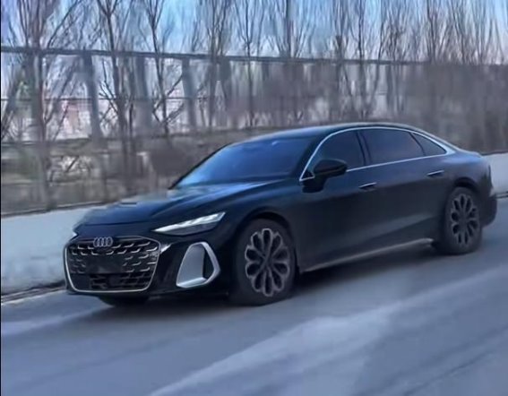 全新国产奥迪A6L：优雅与科技兼具的豪华之选