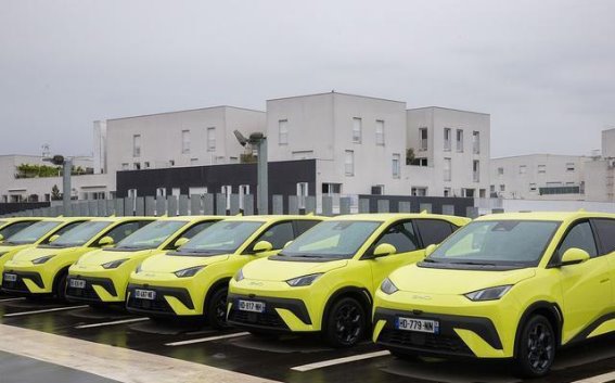 比亚迪全球销量首超特斯拉揭示电动车市场新格局