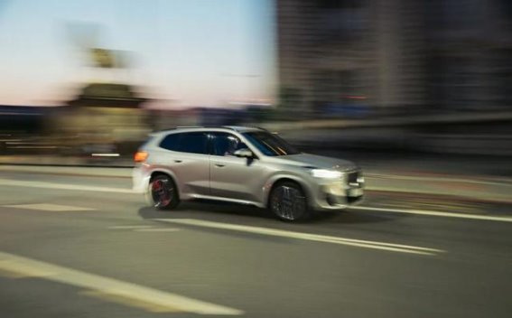 宝马价格大幅调整 引发豪华车市场新变革