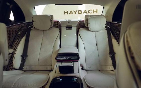 2025年奔驰迈巴赫市场表现：稳步前行，挑战与机遇并存