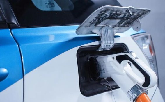 新能源车超时占用费的合理性与消费者权益保护