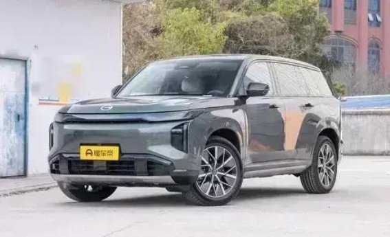 向往S7 Pro+系列：开启智能豪华SUV的新篇章