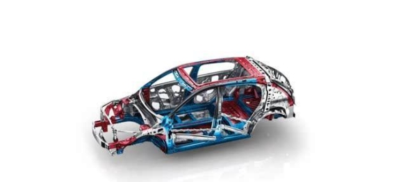 凯迪拉克XT4：为女性用户量身打造的豪华SUV