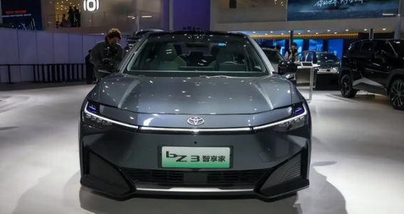 9.38万元，丰田bZ3纯电车引发价格震荡