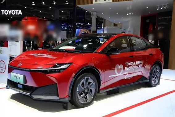 丰田bZ3：9.38万元的智驾平权之选